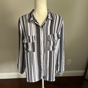 APT 9 Linen Black and White Striped Women’s Button Down Blouse Size Large